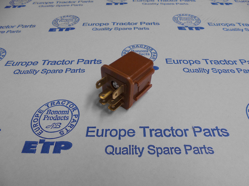 Komatsu Heavy Equipment Relay 569-06-61970 aftermarket Komatsu replacement part
