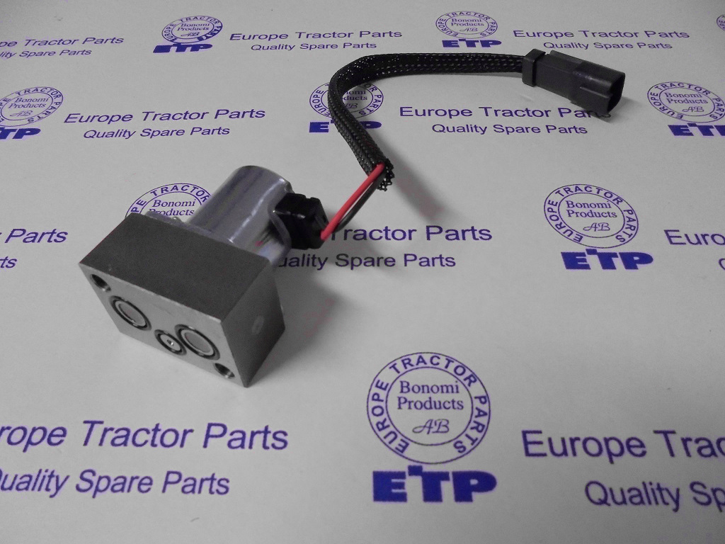 Komatsu Heavy Equipment Pilot Valve 702-21-57600 aftermarket Komatsu replacement part