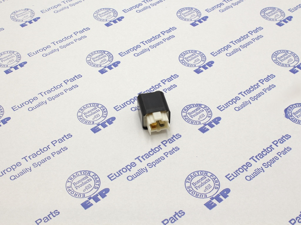 Komatsu Heavy Equipment Compressor Relay 198-911-9240 aftermarket Komatsu replacement part