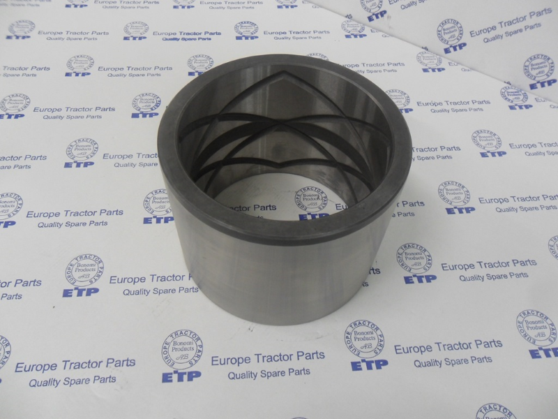 Hitachi Bushing 4433671
