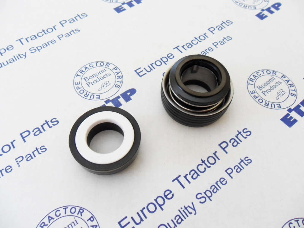 Komatsu Heavy Equipment Seal Water 6110-63-1512 aftermarket Komatsu replacement part