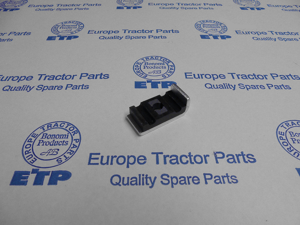 Komatsu Engine Clip 6150-71-5661 | 19PARTS | Keep Ops Moving