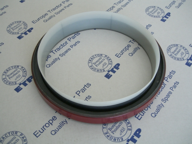Komatsu Engine Seal¤ Rear 6151-21-4160 | 19PARTS | Keep Ops Moving