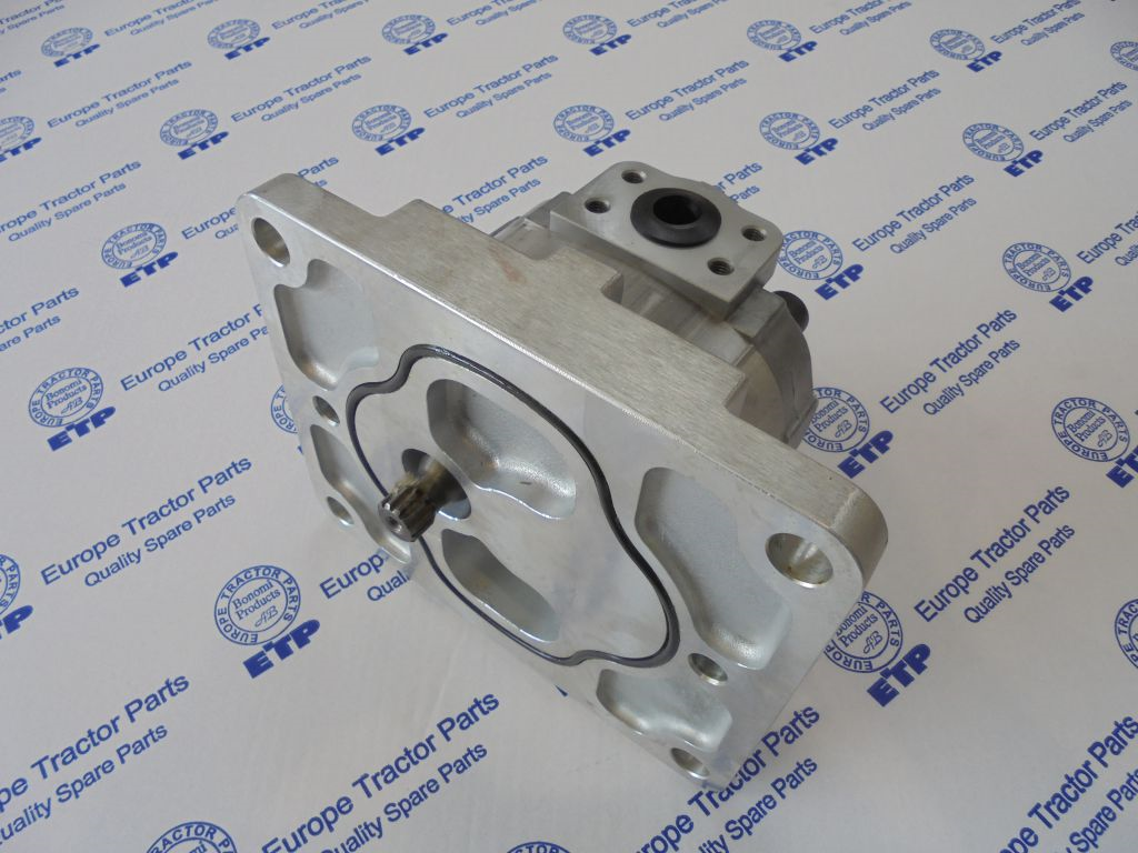 Komatsu Dozer Pump Assembly 705-32-27540 aftermarket Komatsu replacement part
